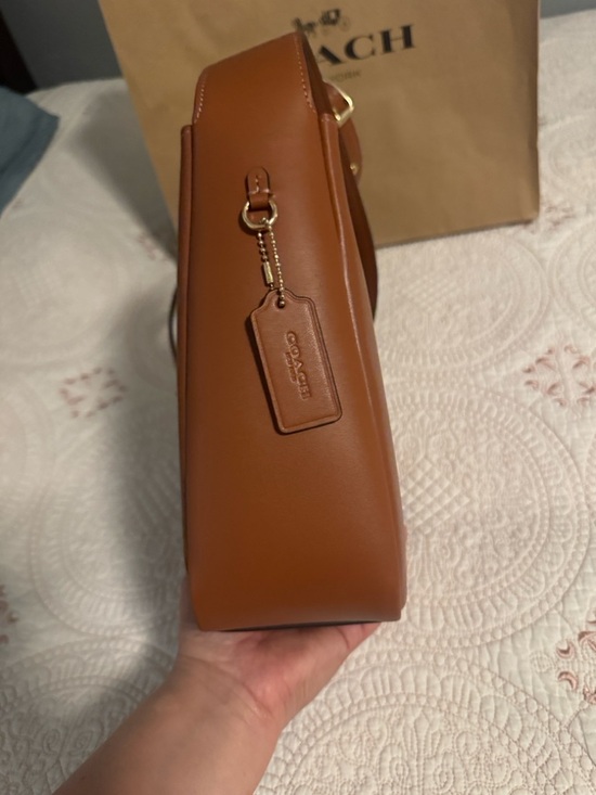 Coach Handbags - Coach Cognac Leather Bucket Shoulder Bag